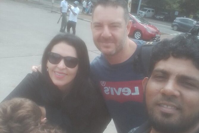 Colombo Tuk Tuk City Tour - Galle Face and Colombo’s colonial waterfront