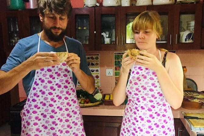 Cooking Class Sri Lanka with Locals - Lunch or dinner in a Colombo home