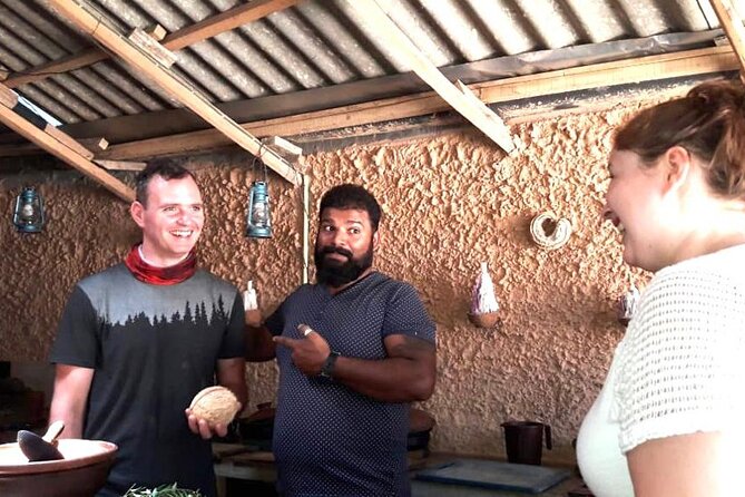 Cooking With Village Family - From Kandy City Centre to a Village Kitchen