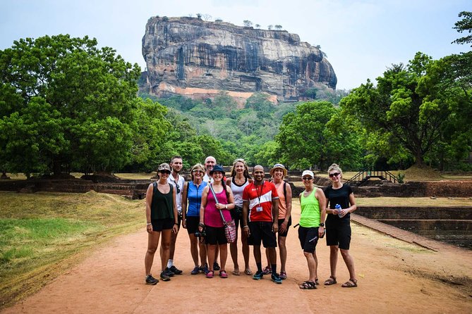 Dambulla, Sigiriya and Pidurandala Day Tour with a verified tour guide - Dambulla Cave Temple and its five cave shrines