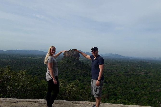 Day tour to Minneriya National Park,Sigiriya & Dambulla from Kandy - The early drive through Matale