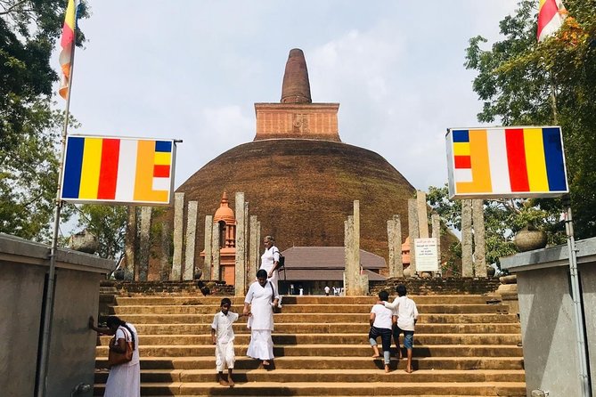 Day tour trips from Anuradhapura to multiple cities as your choice - Starting early from Anuradhapura