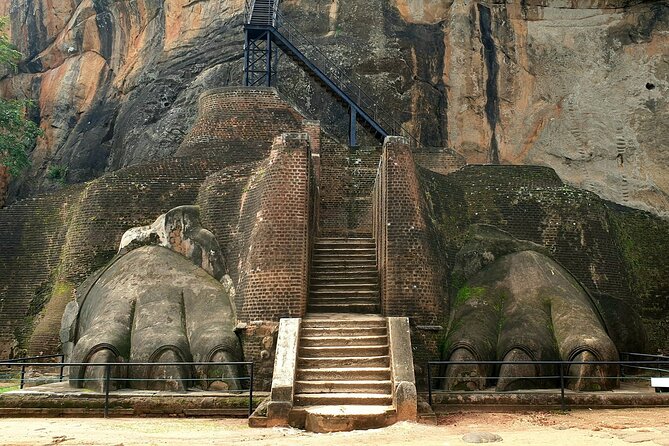 Day Trips from Kandy to Sigiriya with Village Experiences - Why this Kandy day trip works