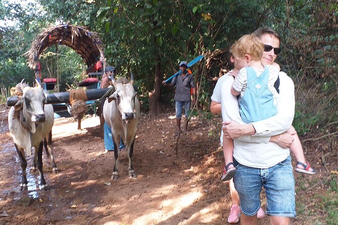 Day Trips from Kandy to Sigiriya with Village Experiences - Practical planning for a smoother day