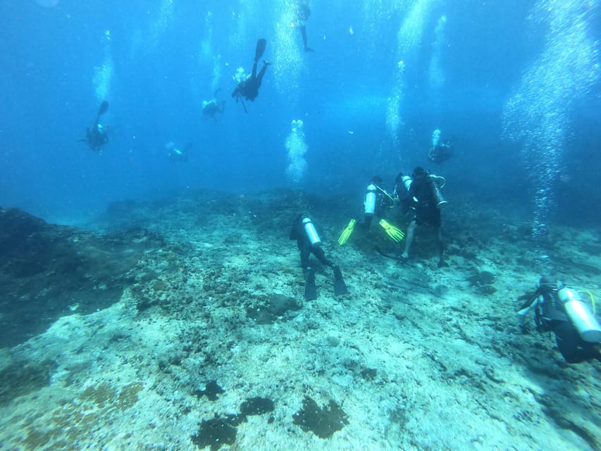 Discover Scuba Diving : Hikkaduwa : Scuba Diving - Finishing with a review and refreshments