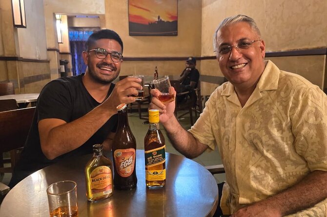 Dodgy Bar Tour in Colombo - Local spirits and Sri Lankan finger food