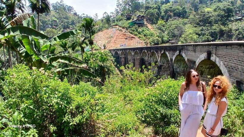 Ella: 9 Arches Bridge, Little Adam's Peak, Tea Factory - Is $29 a fair price?
