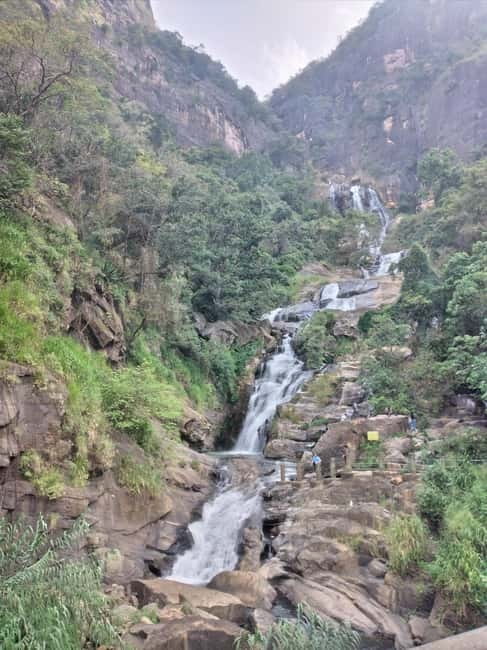 Ella: All-Inclusive Diyaluma and Ravana Waterfalls Day Tour - Swimming, photographs, and lunch above the falls
