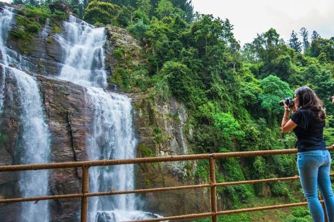 Ella Private Day Tour From Kandy - Ramboda Waterfall, a worthwhile roadside pause