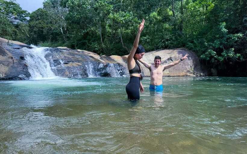 Ella: Ravana and Upper Diyaluma Falls Guided Tour - The guide makes a real difference