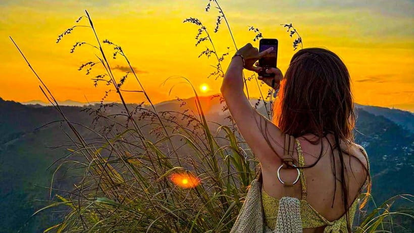 Ella: Sunset Tuk Tuk Tour with Little Adam's Peak Hike - Timing, food, and what to bring