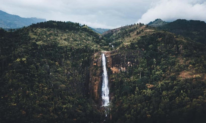 Ella: Tuk Tuk Tour to Diyaluma and Secret Waterfalls - Koslanda Rubber Plantation adds local context