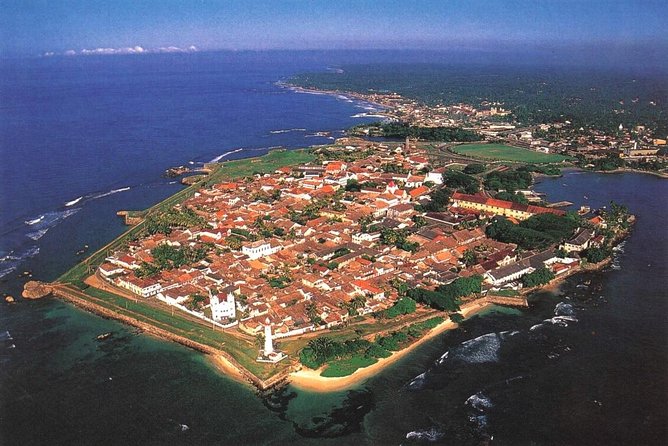 Exclusive: Southern Sri Lanka Sightseeing Private Day Trip - Walking the walls of Galle Dutch Fort