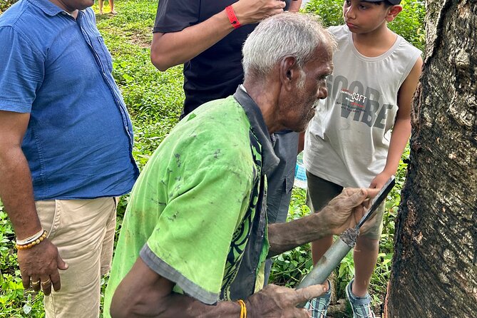 Explore Bentota Village: Guided Tuk Tuk Safari - Riding through Bentota with Shiran