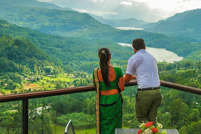 Explore Nuwara Eliya | Experience the Best Tea in the World - Damro Labookellie shows tea from leaf to cup