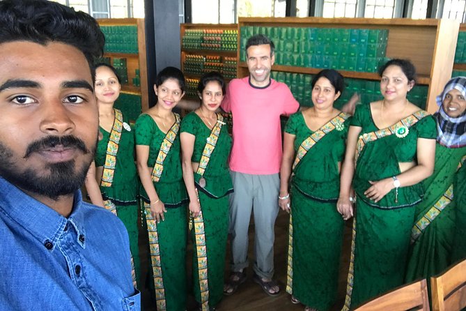 Explore Nuwara Eliya | Experience the Best Tea in the World - Who will get the most from this outing