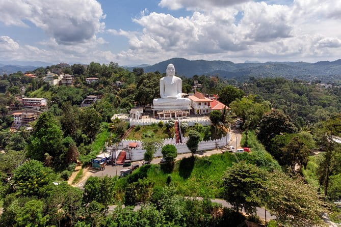 Explore Sri Lanka with Prasanna Sampath - Days 22 through 28: finish at your own pace