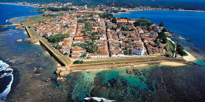 From Bentota: Southern Coast Highlights Private Day Tour - Lunch before Galle