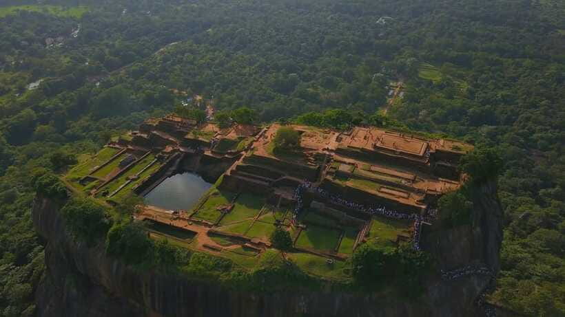 From Colombo: All Inclusive Sigiriya, Dambulla &Village Tour - The guide question deserves attention