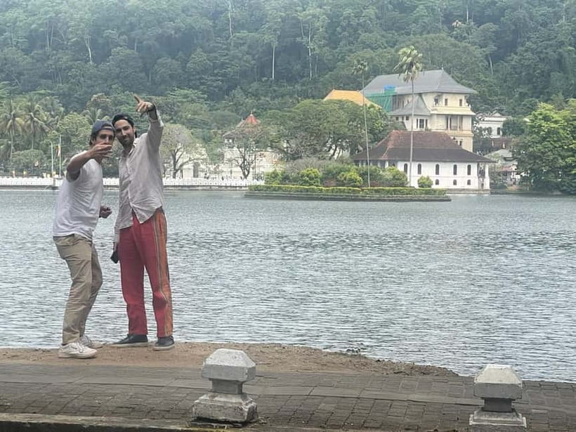 From Colombo: Kandy, Pinnawala and Tea Factory Full-Day Trip - Spice, herbal remedies, and a possible massage