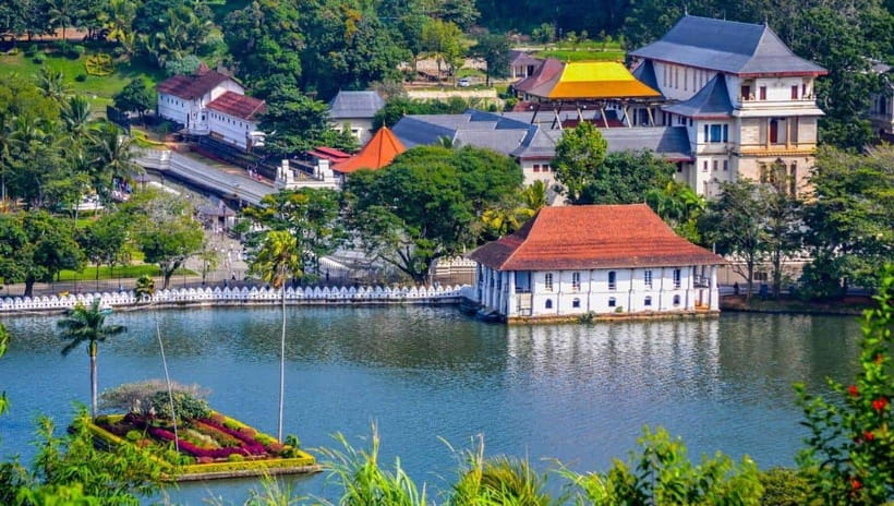 From Colombo: Kandy Temples and Pinnawala Full-Day Tour - A 6:30 AM start and a long road to Kandy
