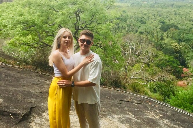 From Colombo: Sigiriya and Dambulla Day Trip and Safari - Sigiriya Lion Rock and the climb to the summit