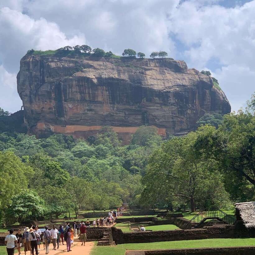 From Colombo: Sigiriya Rock, Dambulla & Minneriya 4x4 Safari - Practical ways to make the day better