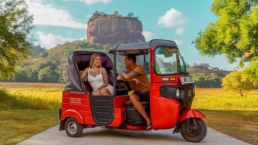 From Dambulla, Sigiriya: Polonnaruwa Tuk Tuk Day Tour - Why Polonnaruwa works well as a day trip