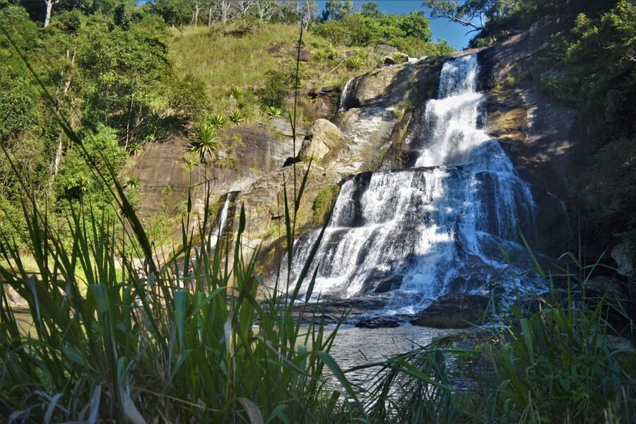 From Ella: Diyaluma Waterfall and Natural Pool Bath Tour - Who should book this waterfall tour?