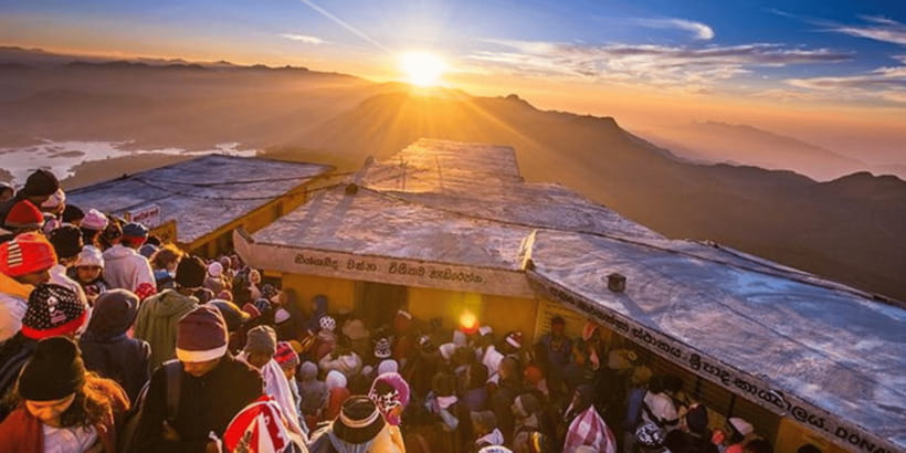 From Kandy: Adams Peak Guided hike via Peak Wilderness - Sunrise over Sri Pada