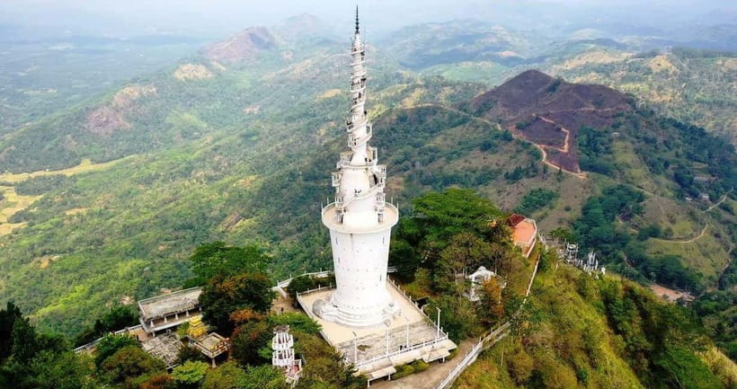 From Kandy: Nuwara Eliya Tour via Ambuluwawa [Private Tour] - Key details at a glance