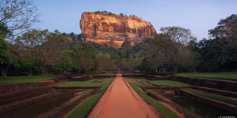 From Kandy: Sigiriya and Dambulla Private Day Tour - Hiriwadunna Village and the rural meal