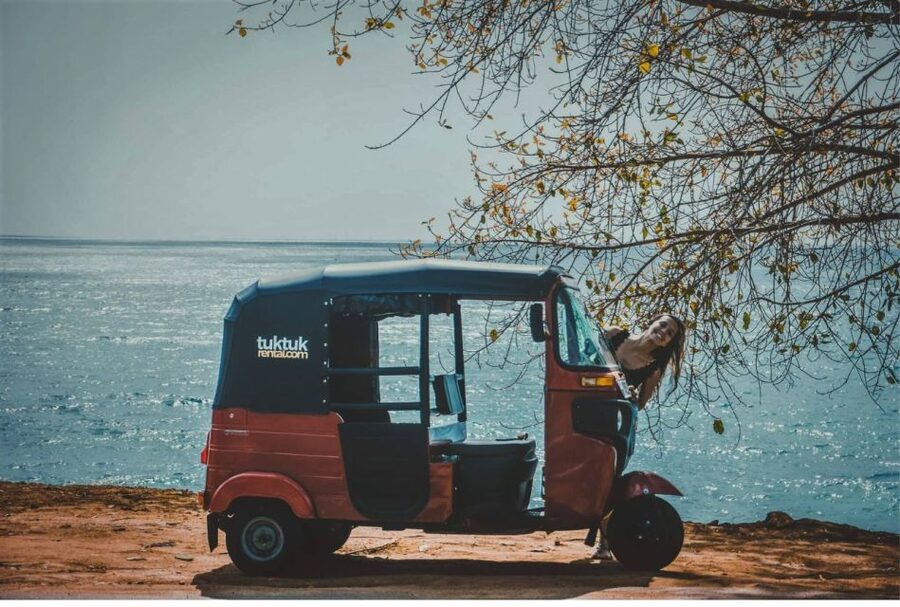 From Negombo: City Tour & Fishing Village Tour by Tuk-Tuk - Negombo Dutch Fort, with modest expectations
