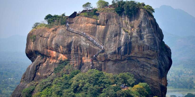 From Negombo: Sigiriya and Dambulla Day Trip and Safari - Who should book this day?