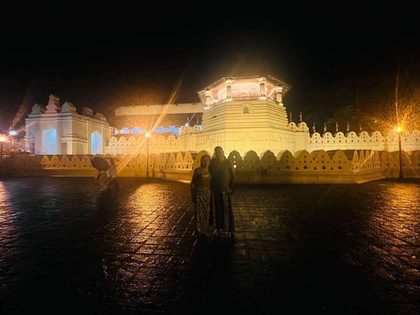 From Sigiriya: Kandy Drop and City Tour with Key Stops - The Kandy Viewpoint and city orientation