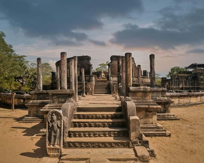 From Sigiriya: Polonnaruwa Ancient City & Minneriya Safari - Gal Viharaya and the quiet power of stone
