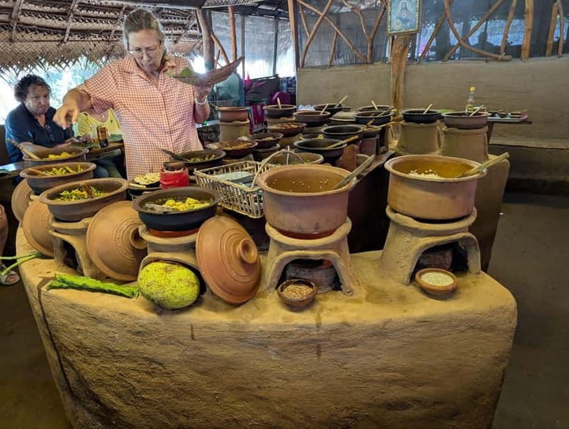 From Sigiriya:Polonnaruwa Day Tour with Farmers lunch - The Royal Palace and the scale of Polonnaruwa