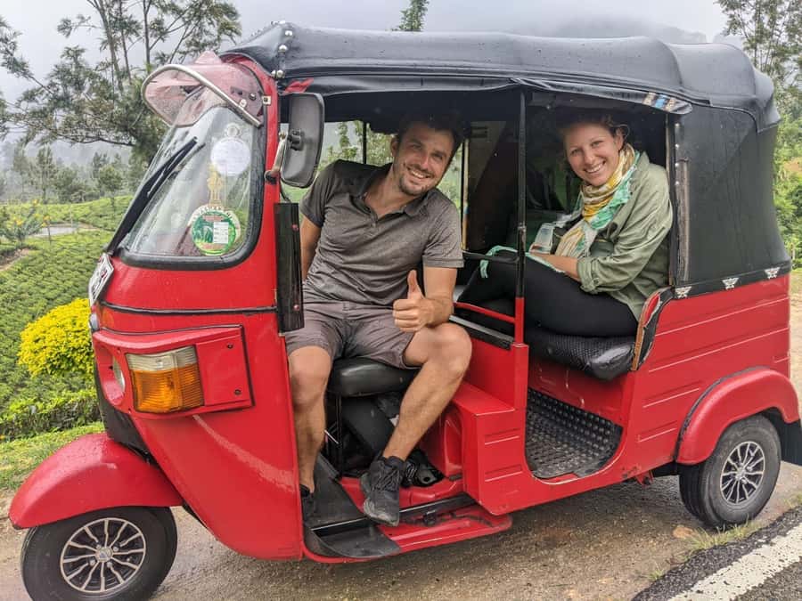 From Sigiriya To Kandy Drop Tour - Sri Lanka - Lunch, snacks, and small local moments
