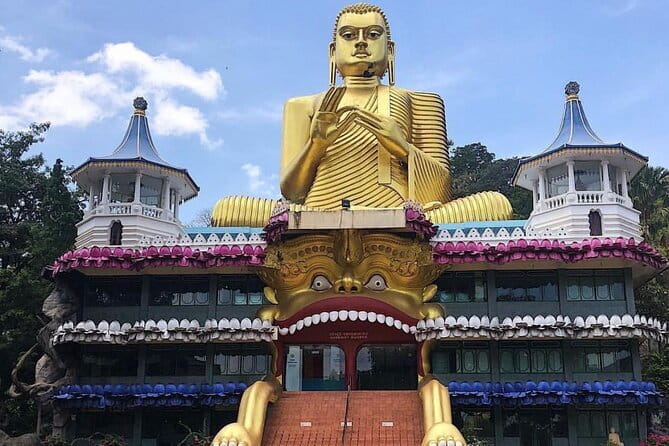 Full Day Trip to Sigiriya and Dambulla from Kandy - Matale’s Ranweli Herbal Garden