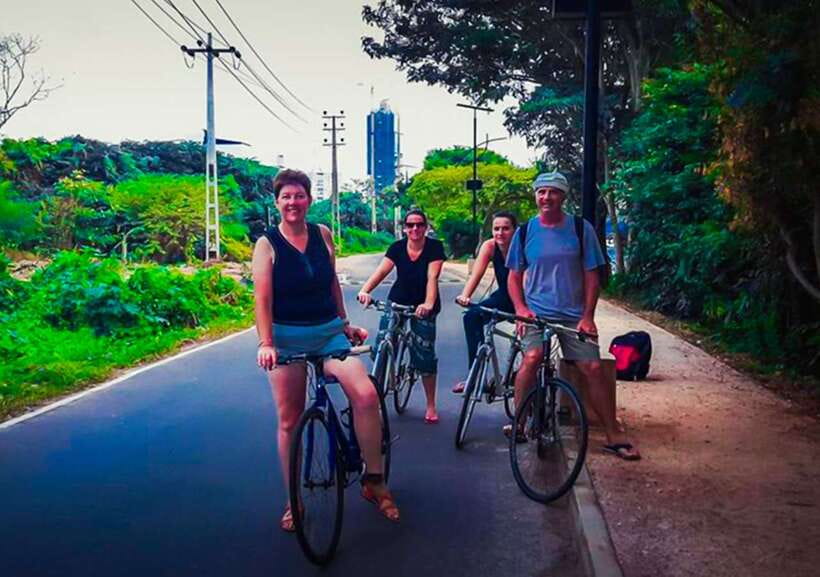 Galle: All Inclusive City & Fort Guided Cycling tour - Key points at a glance
