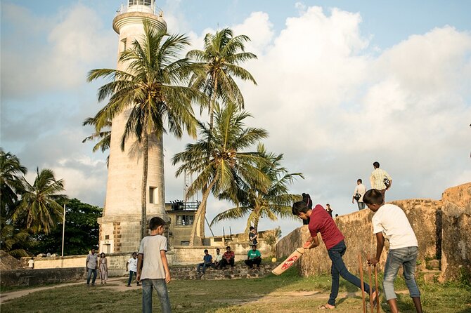Galle City Sightseeing Tour by Tuk Tuk - Cruising Koggala Lake to Cinnamon Island