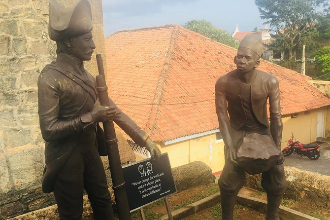 Galle Fort & boat safari & Turtles Day Trip - Meeting sea turtles at Induruwa