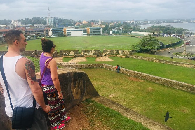 Galle Fort & boat safari & Turtles Day Trip - Seeing how moonstone becomes a local trade