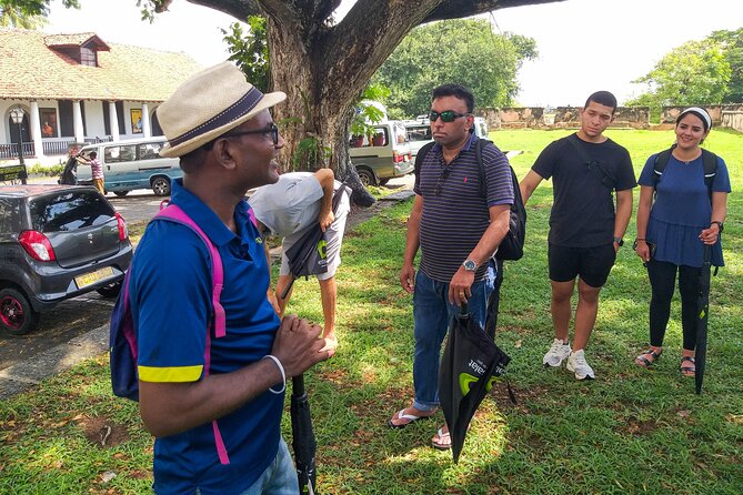 Galle Fort Walk with a Local - The tea stop and the local touch