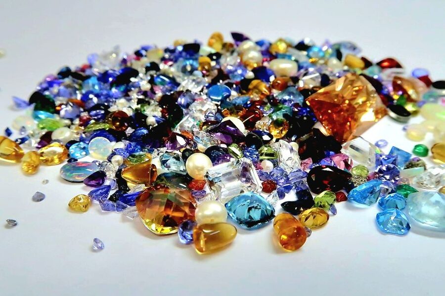Galle: Traditional Gems & Jewellery Workshop with Transfers - Lunch, tea, and the family welcome