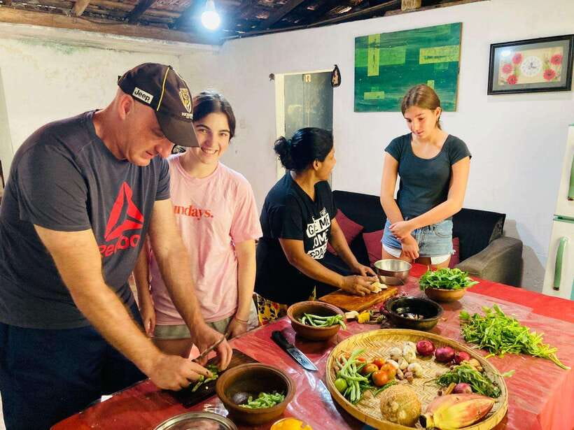 Galle: Traditional Sri Lankan Cooking Class - Who should book this class?