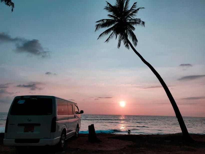 Get a private driver for day tours around Sri Lanka - Galle, Hikkaduwa, and the southwest coast
