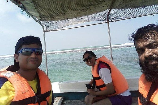 Glass Bottom Boat Tour and Snorkeling Hikkaduwa - Starting at the People’s Bank meeting point
