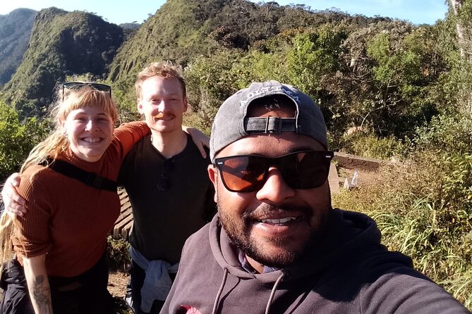 Horton Plains-World's End Tour and Tea Factory Tour From Nuwaraeliya - Learning the story of local plants and animals