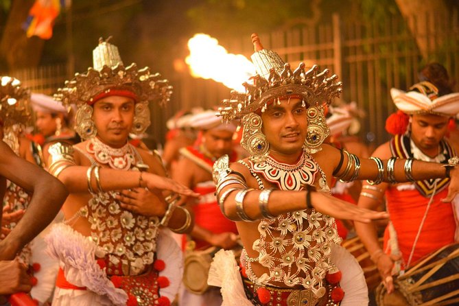 I Day Kandy Heritage Culture Tour - A short forest walk at Udawattekele